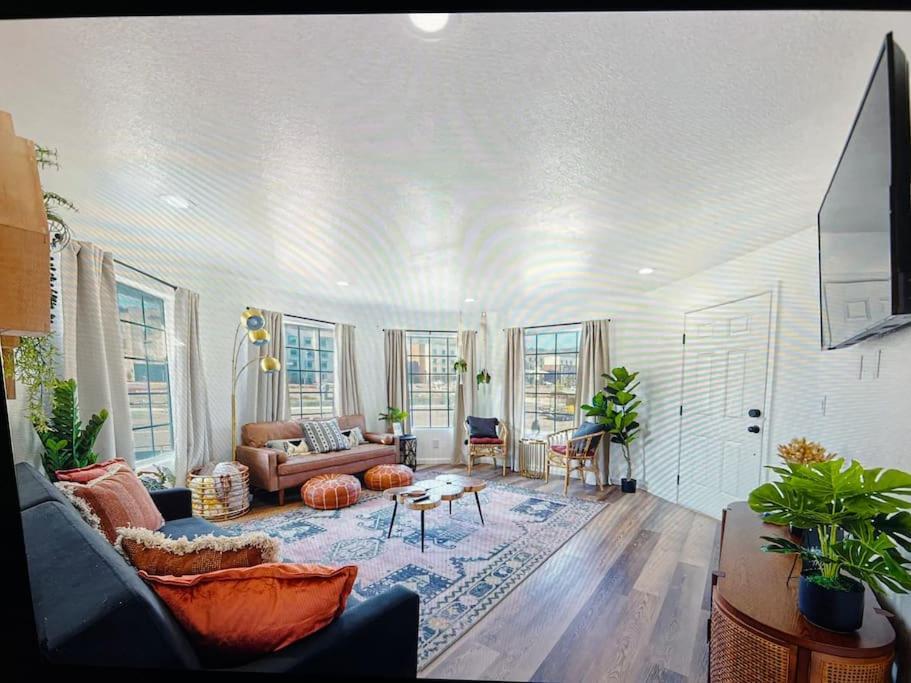 New Modern Boho Apt- Close To Yosemite Oakhurst Kültér fotó