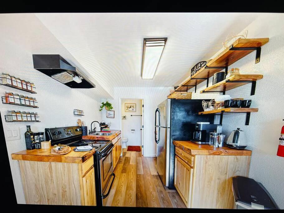 New Modern Boho Apt- Close To Yosemite Oakhurst Kültér fotó
