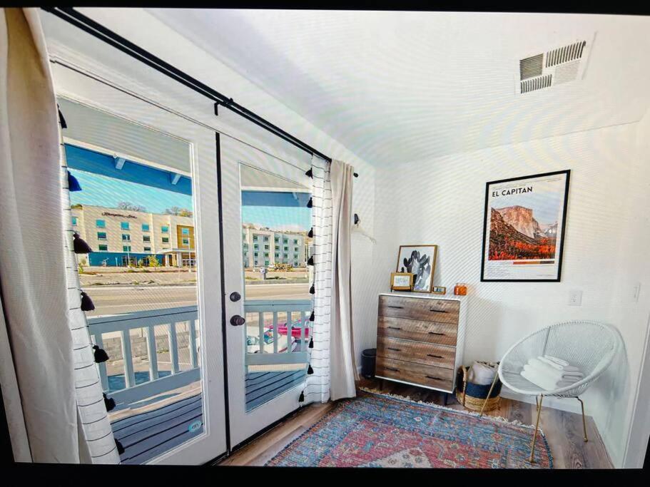 New Modern Boho Apt- Close To Yosemite Oakhurst Kültér fotó